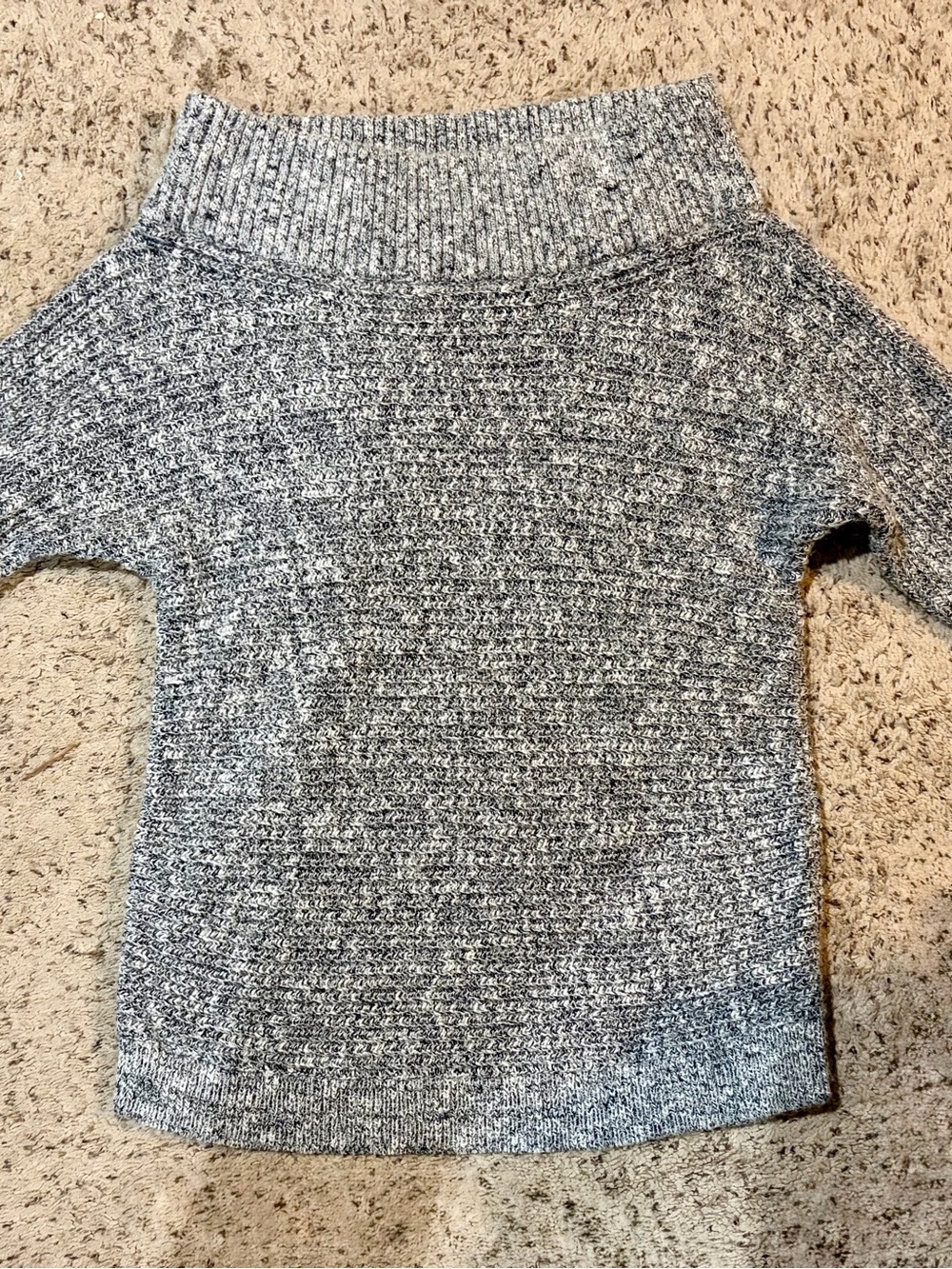Express Woman’s Heather Gray Turtleneck Short-Sleeve Sweater